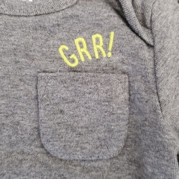 Carter's dinosaur outfit - Picture 4 of 8